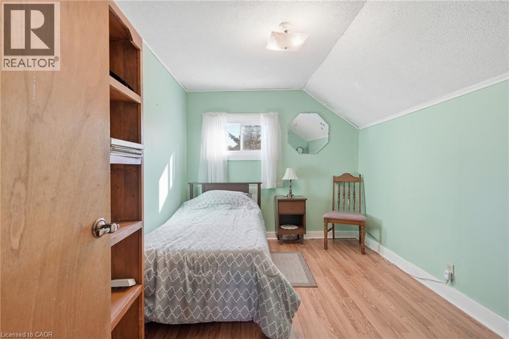 9943 Ort Road Property Photo 12