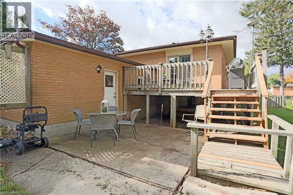 18 Waldau Crescent Property Photo 21