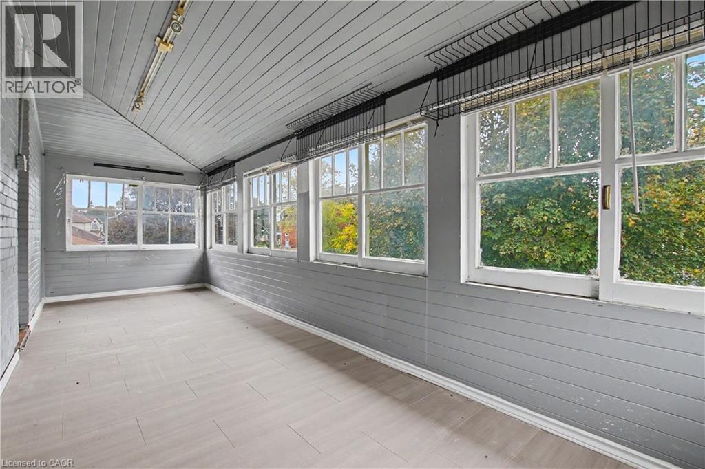437 Garden Street Property Photo 17