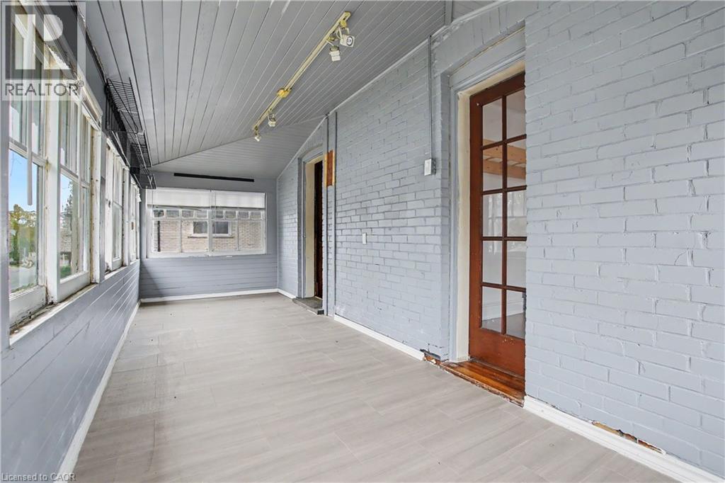 437 Garden Street Property Photo 18