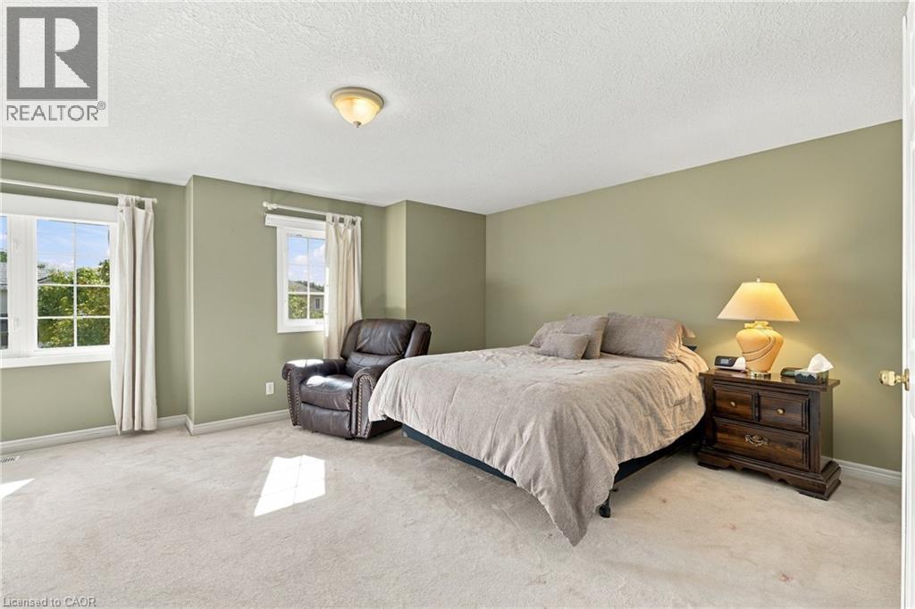 99 Stiefelmeyer Crescent Property Photo 18