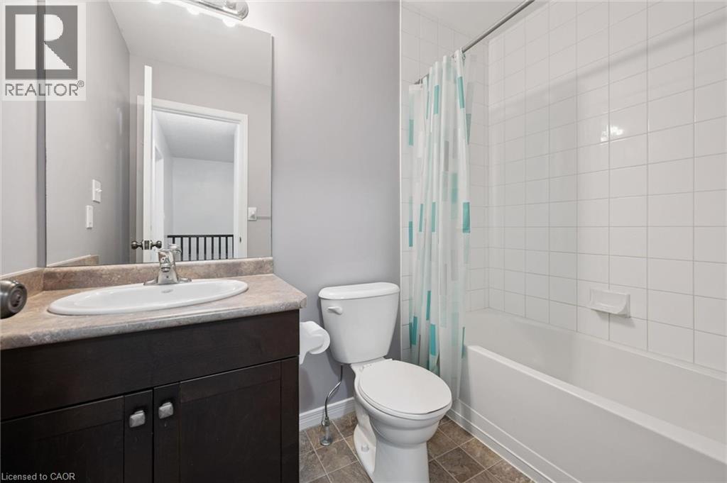 959 Zeller Crescent Property Photo 33