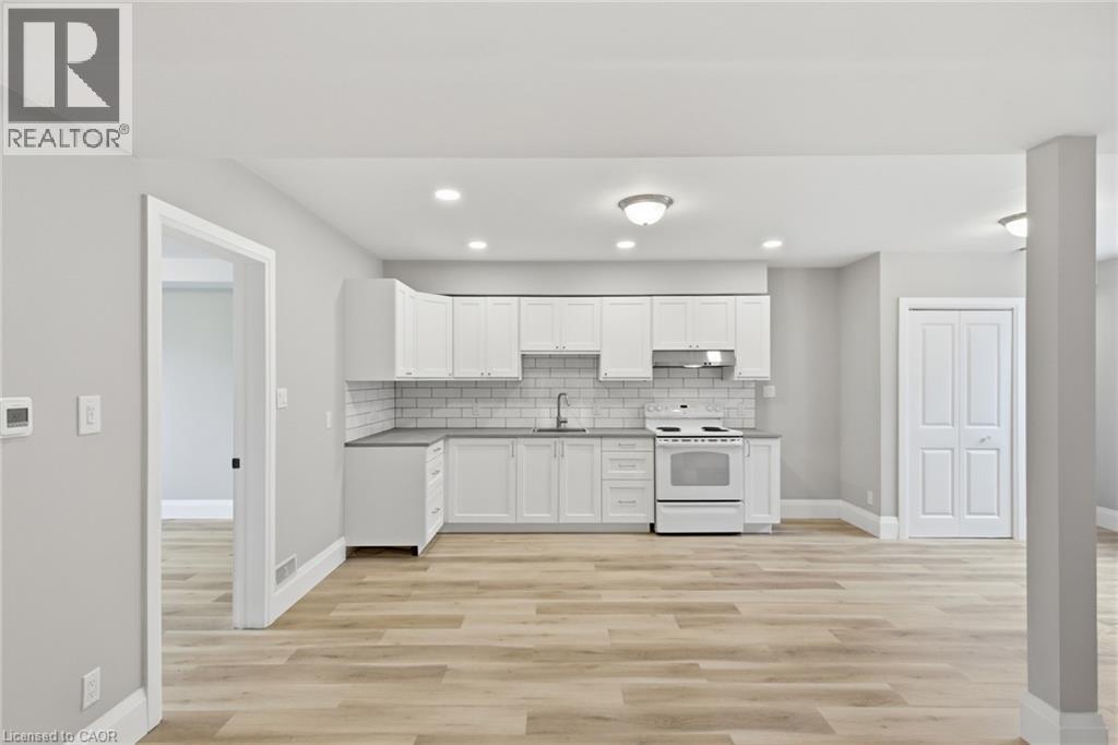 296 St Ann Avenue Property Photo 14