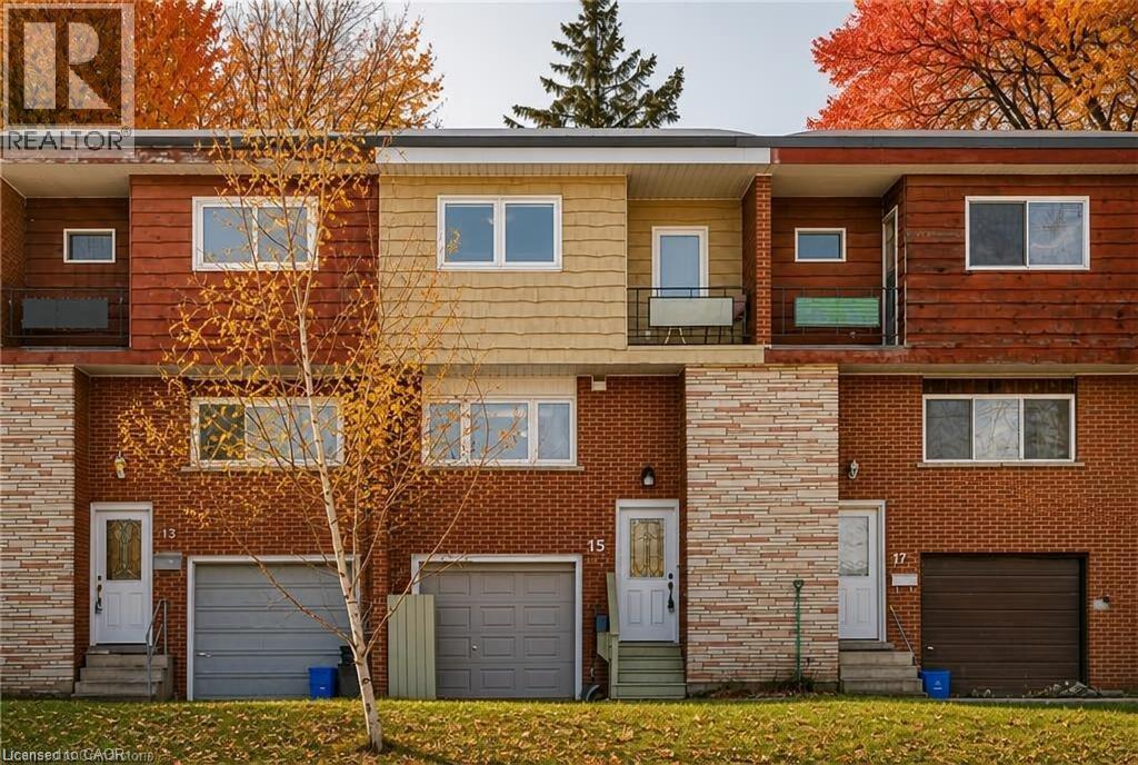 15 Greenbrook Drive Property Photo 1
