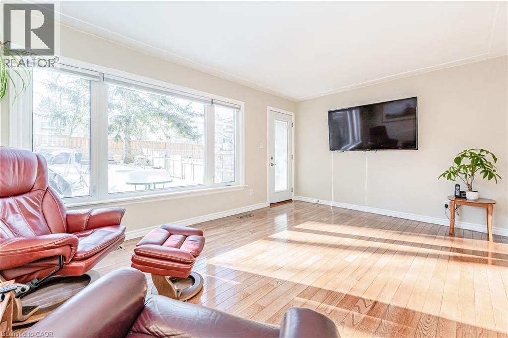 15 Greenbrook Drive Property Photo 6