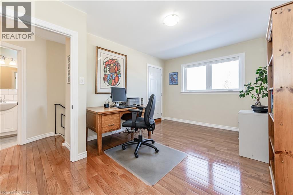 15 Greenbrook Drive Property Photo 19
