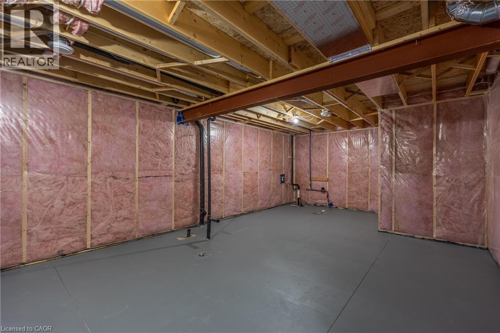88 Craddock Boulevard Property Photo 24