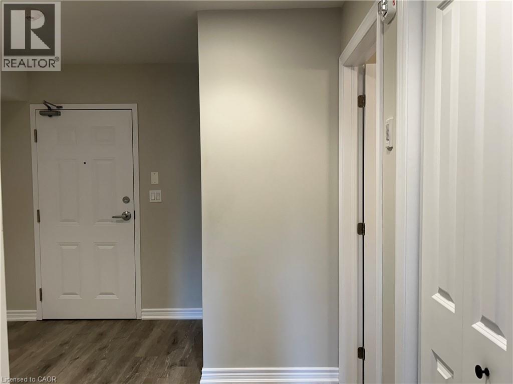 992 Windham Centre Road Unit# 1 Property Photo 16