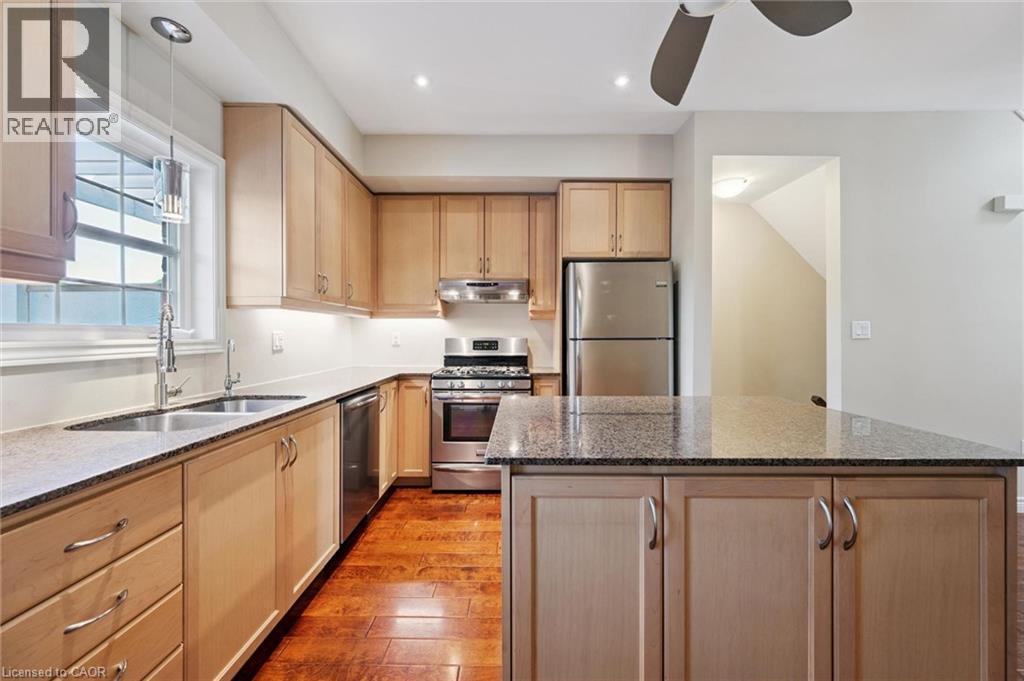 4 Cheltenham Mews Property Photo 6