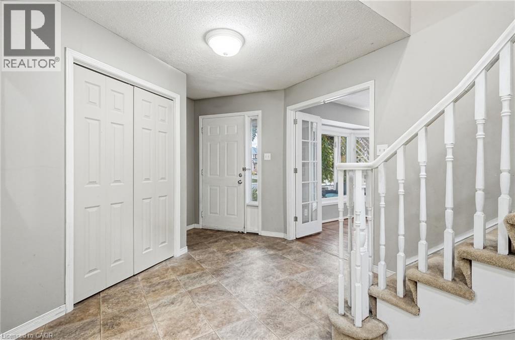 18 Rowntree Drive Property Photo 4
