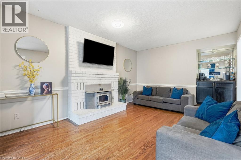18 Rowntree Drive Property Photo 8