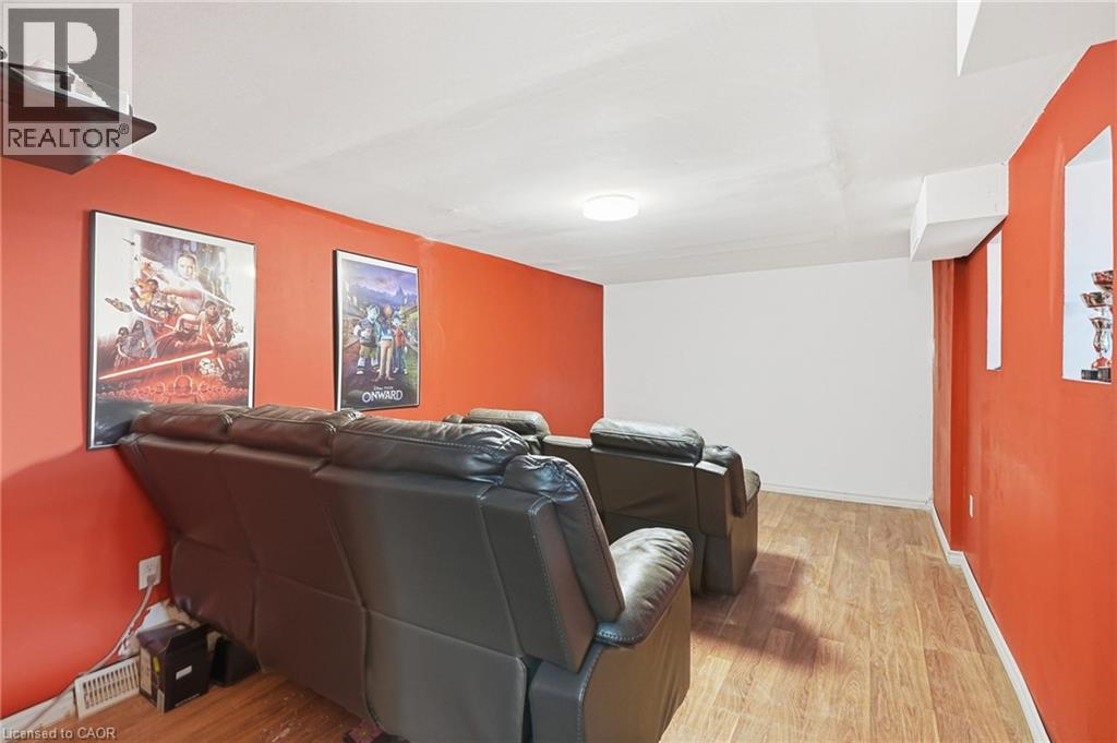 18 Rowntree Drive Property Photo 37