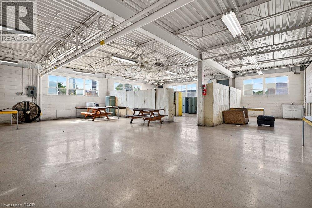 47 Head Street Property Photo 18