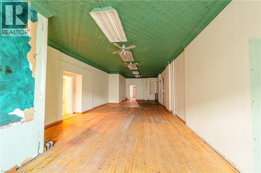463-465 KING Street E Property Photo 1