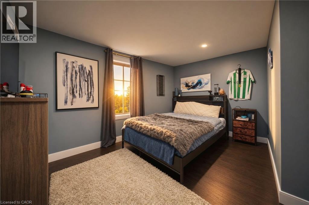 139 Superior Street Property Photo 13