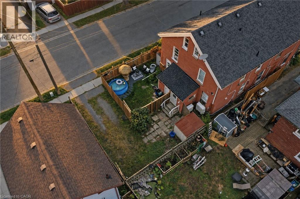 139 Superior Street Property Photo 21