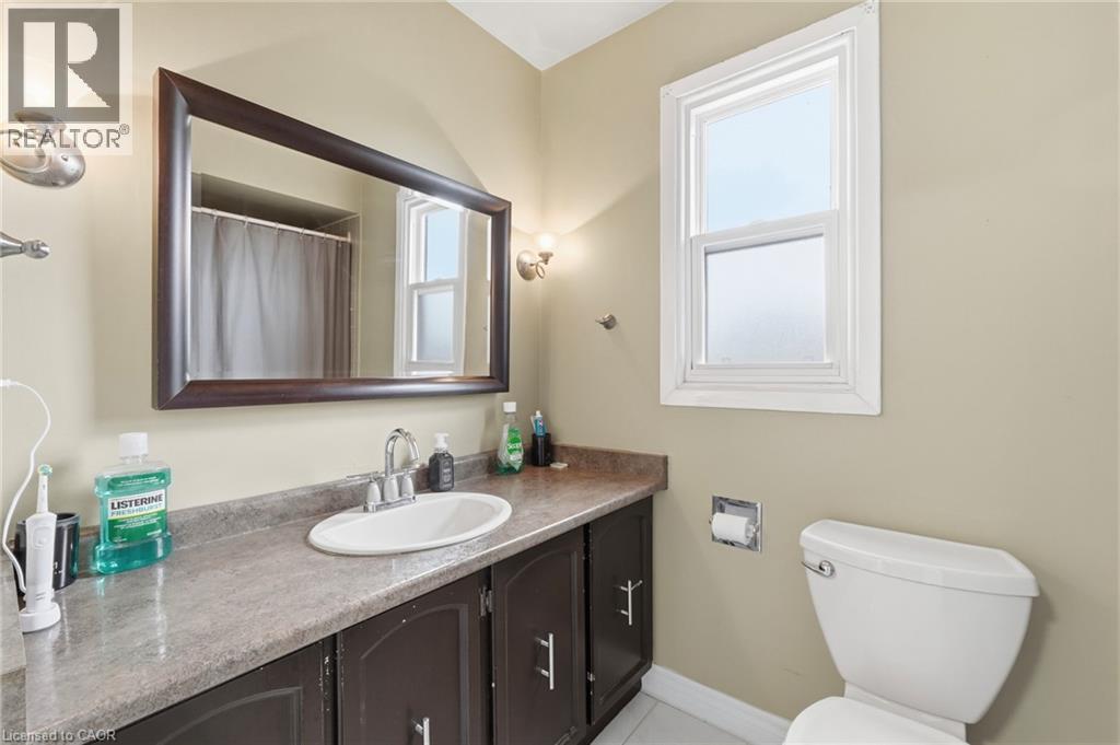 20 Mansfield Street Property Photo 23