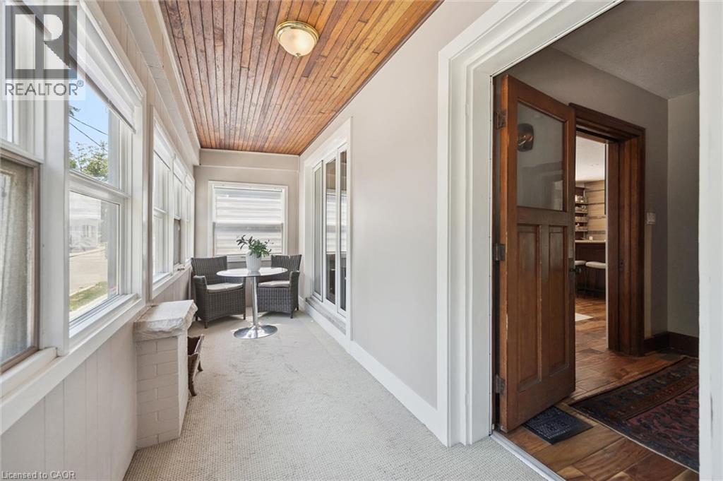 100 Dawson Street Property Photo 6