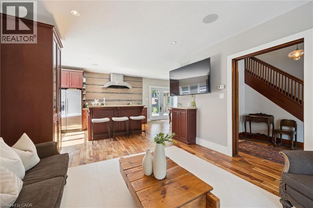 100 Dawson Street Property Photo 10