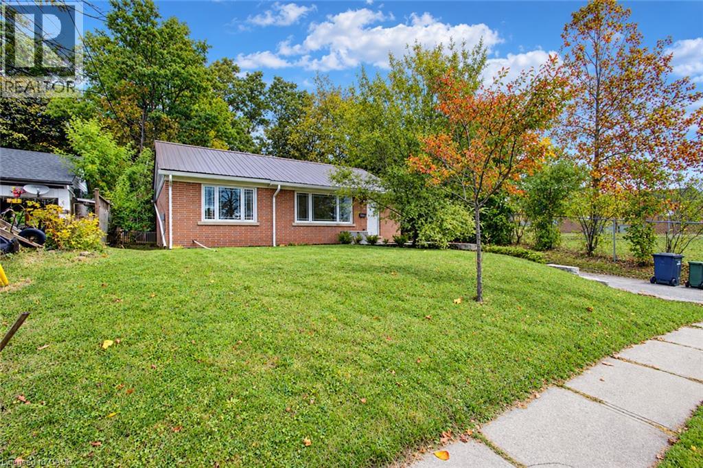 15 Dumbarton Street Property Photo 1