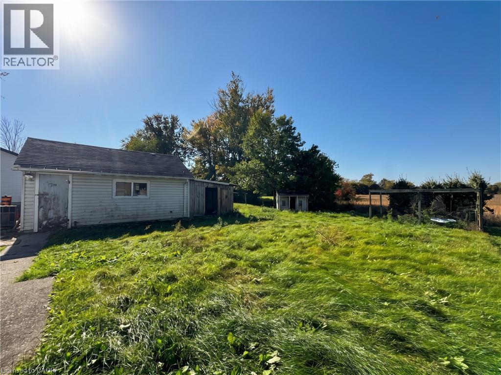 233 Talbot Street Property Photo 26