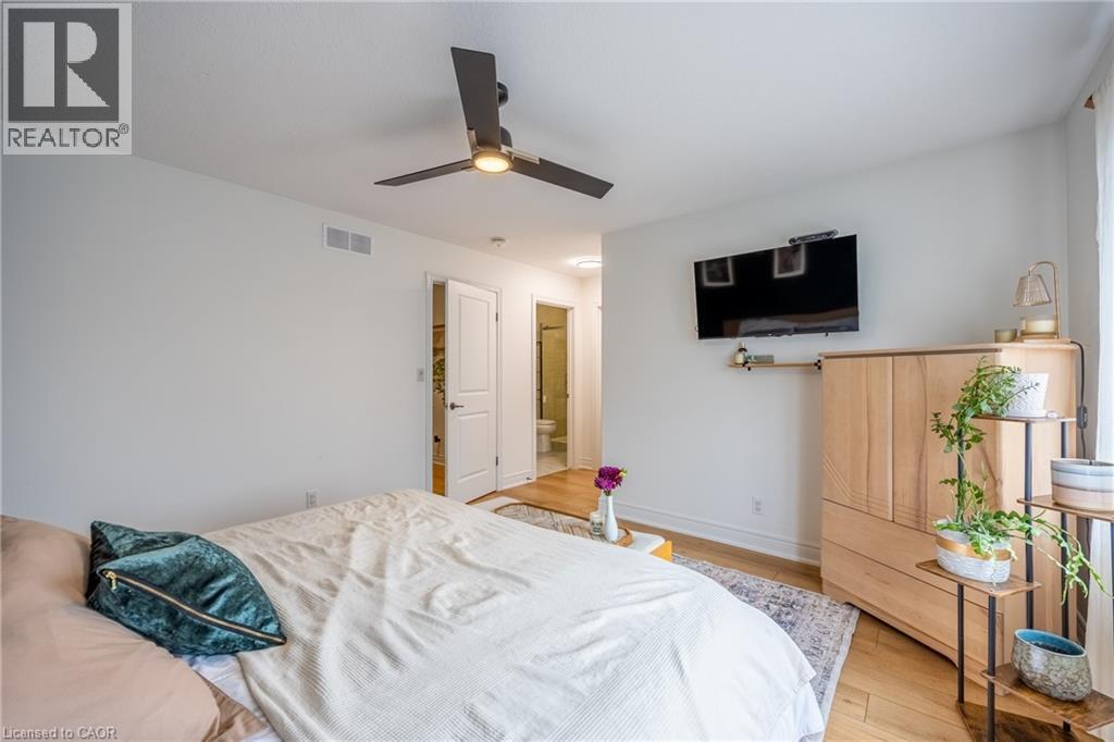 151 Lafayette Street E Property Photo 21