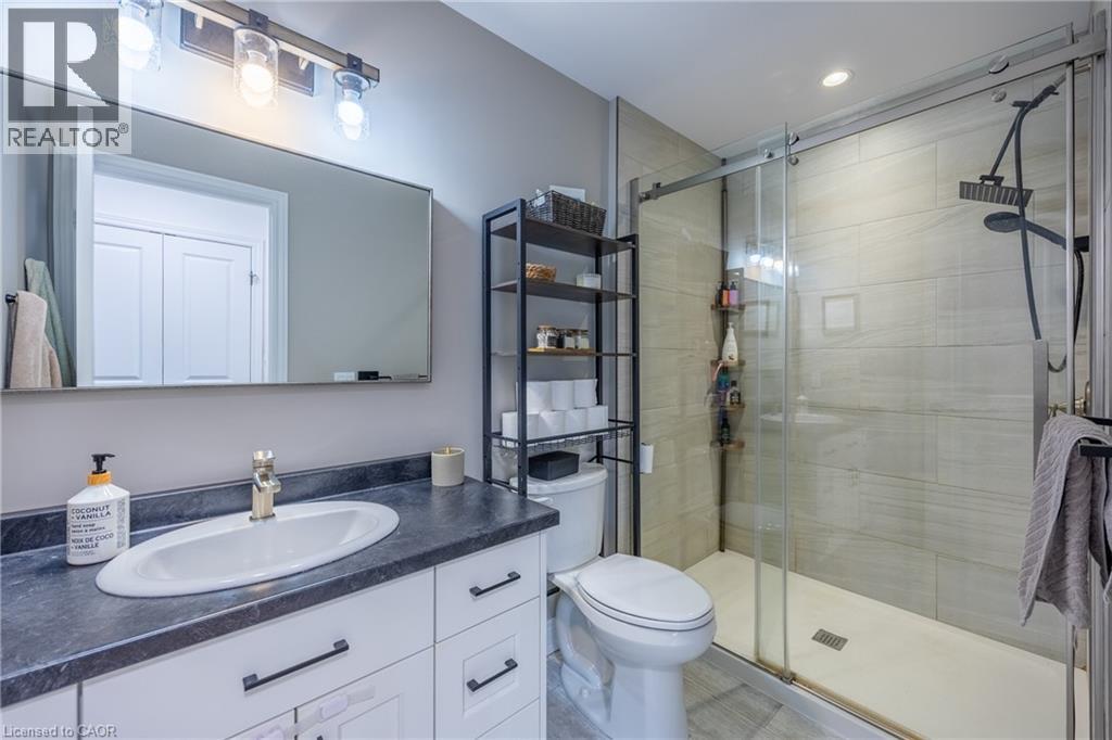 151 Lafayette Street E Property Photo 23