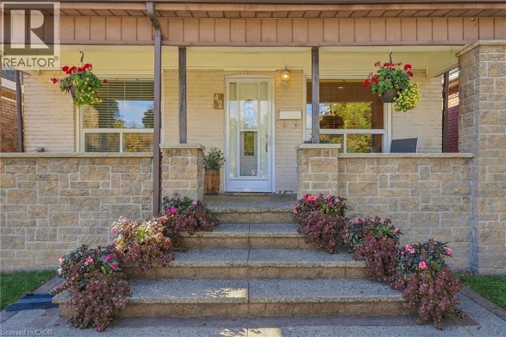 42 Dalhousie Avenue Property Photo 4