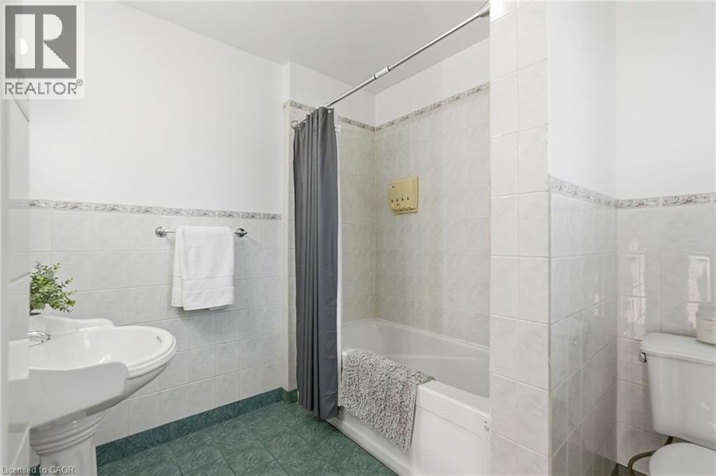 42 Dalhousie Avenue Property Photo 25