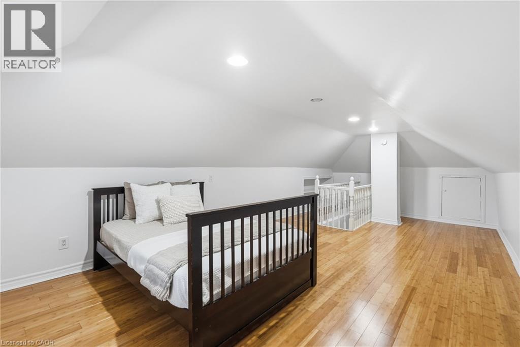 42 Dalhousie Avenue Property Photo 29