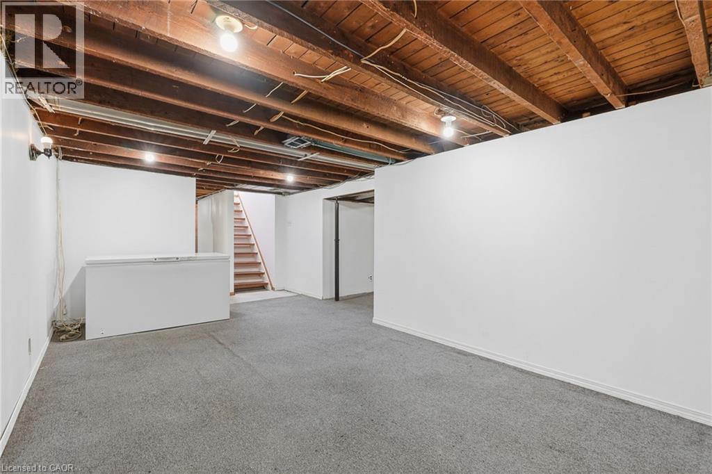 42 Dalhousie Avenue Property Photo 35