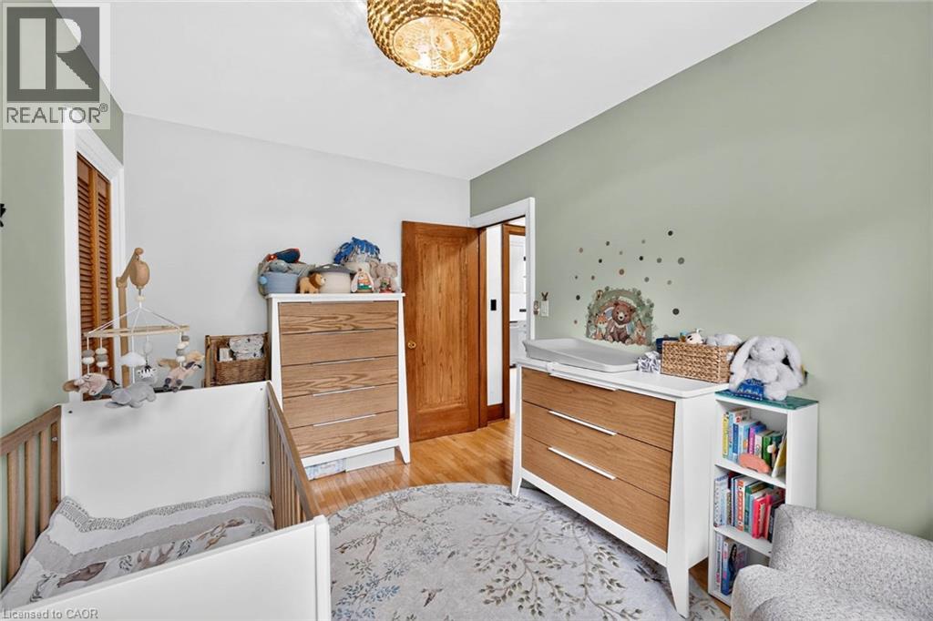 233 Rosemount Avenue Property Photo 17