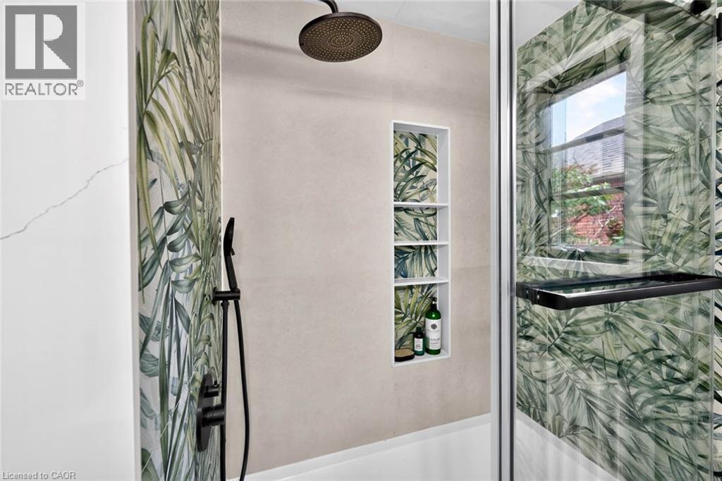 233 Rosemount Avenue Property Photo 19