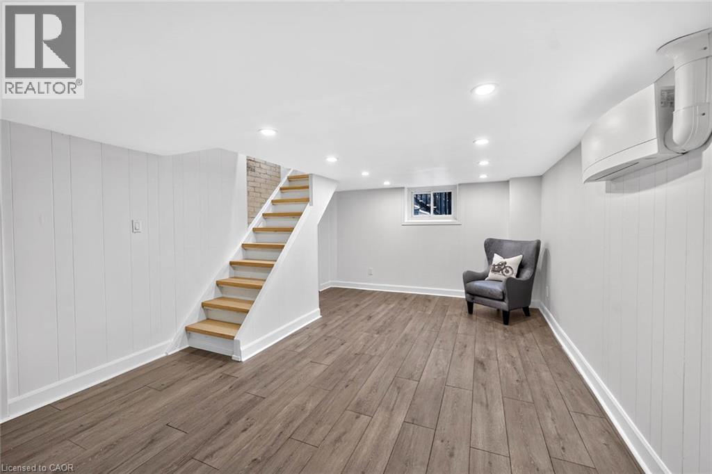 233 Rosemount Avenue Property Photo 22