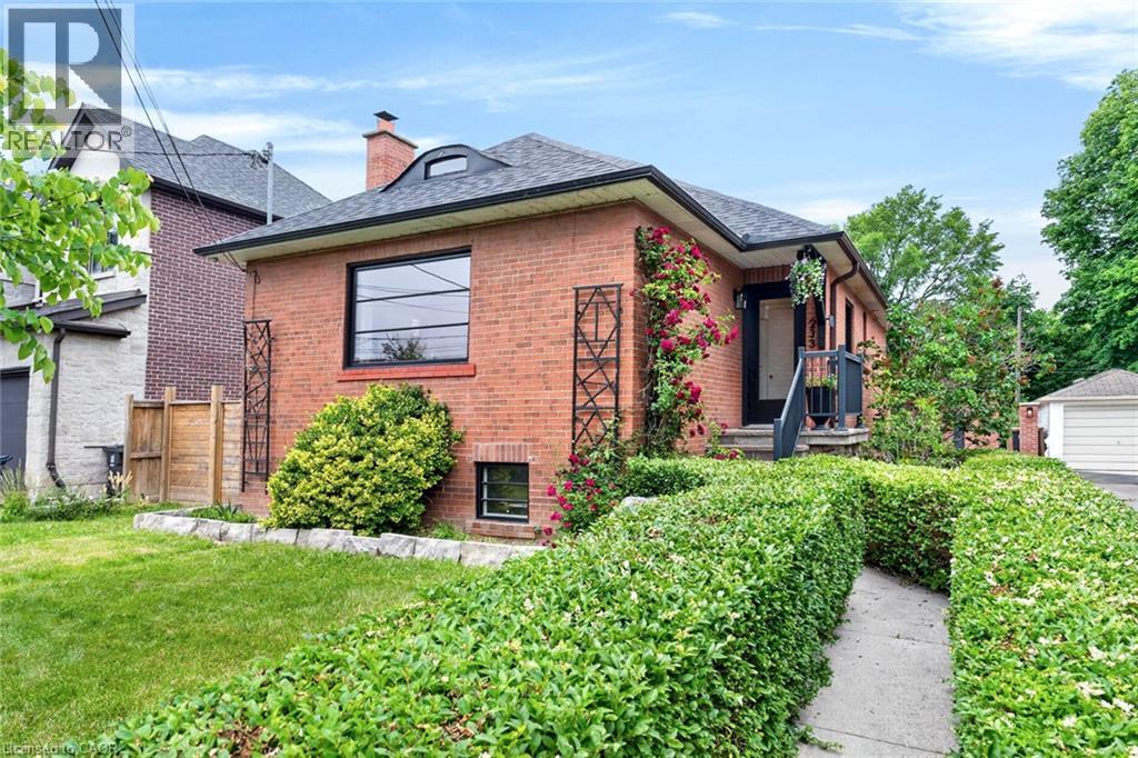 233 Rosemount Avenue Property Photo 25