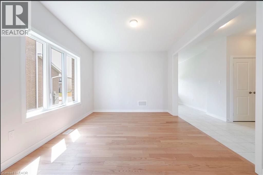 15 Bird Street Property Photo 6