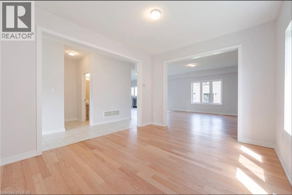 15 Bird Street Property Photo 7