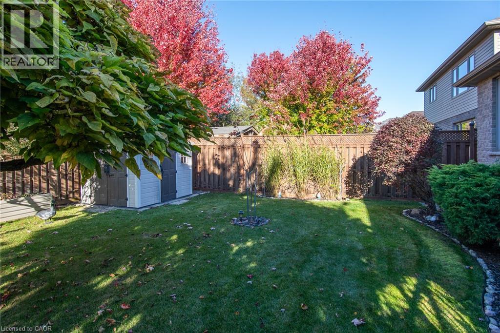 42 La Salle Street Property Photo 41