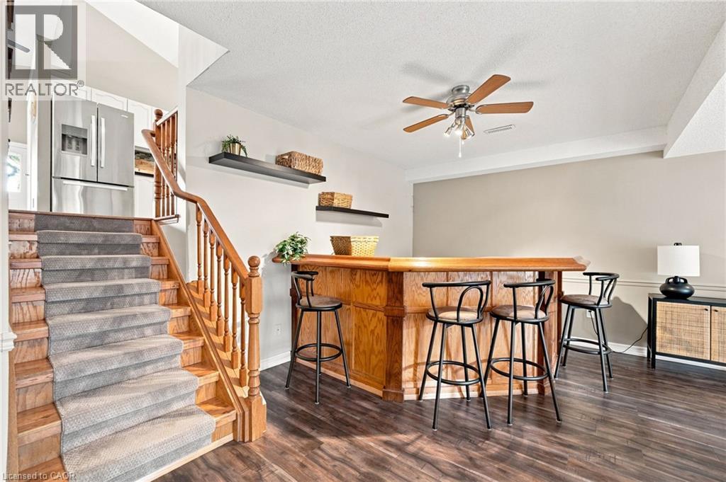 546 Jerseyville Road W Property Photo 29