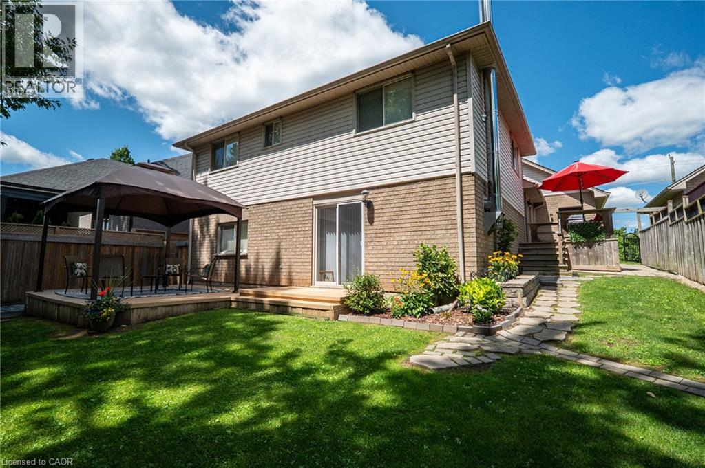 546 Jerseyville Road W Property Photo 44