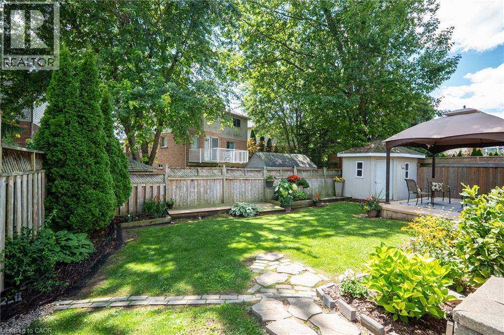 546 Jerseyville Road W Property Photo 48