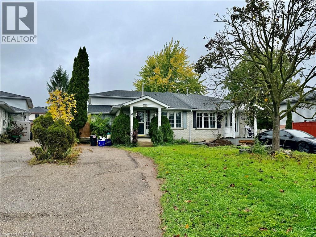 624 SETTLERSFIELD Court Unit# A Property Photo 1