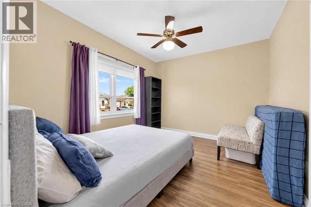 16 Garden Street Property Photo 11
