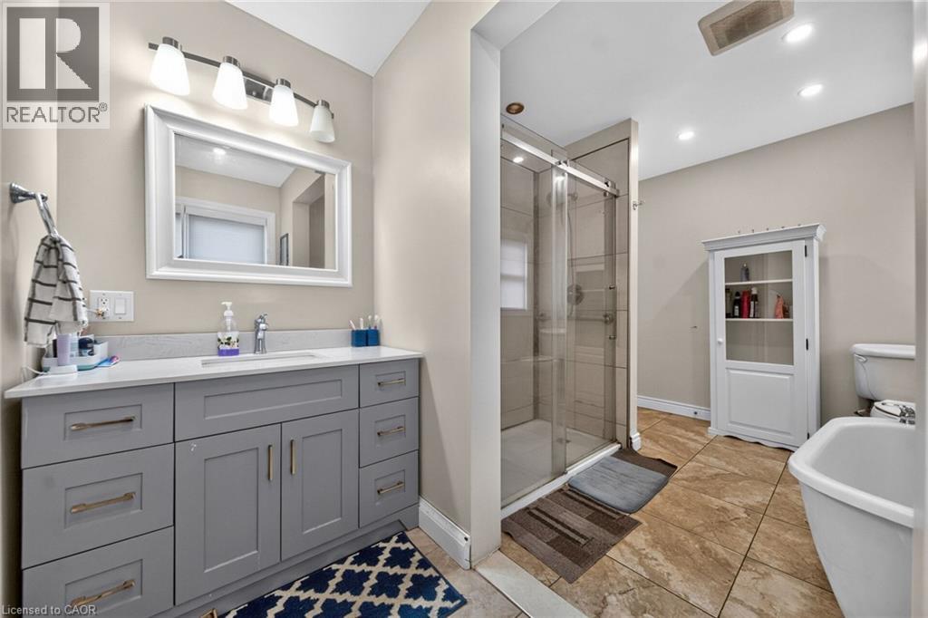 16 Garden Street Property Photo 14