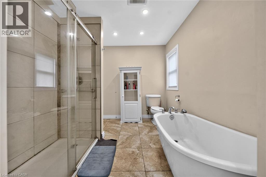 16 Garden Street Property Photo 15