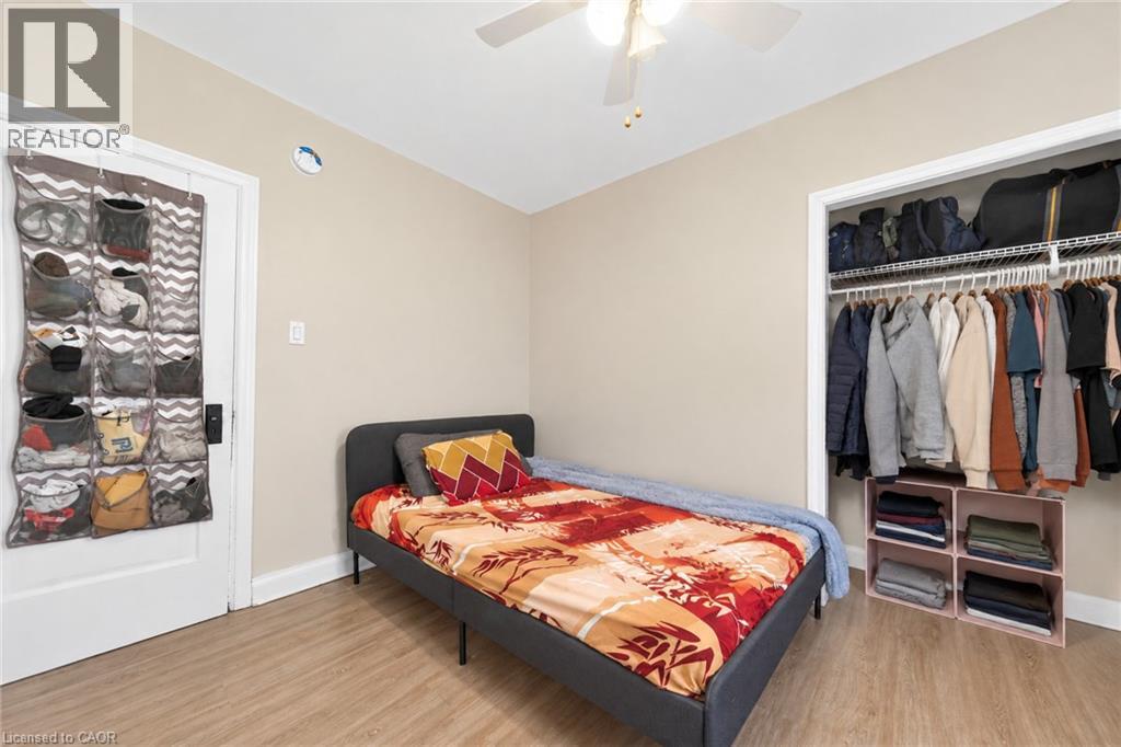 16 Garden Street Property Photo 17