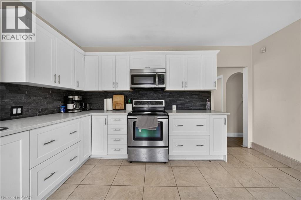16 Garden Street Property Photo 21