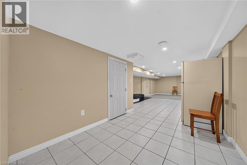 16 Garden Street Property Photo 26