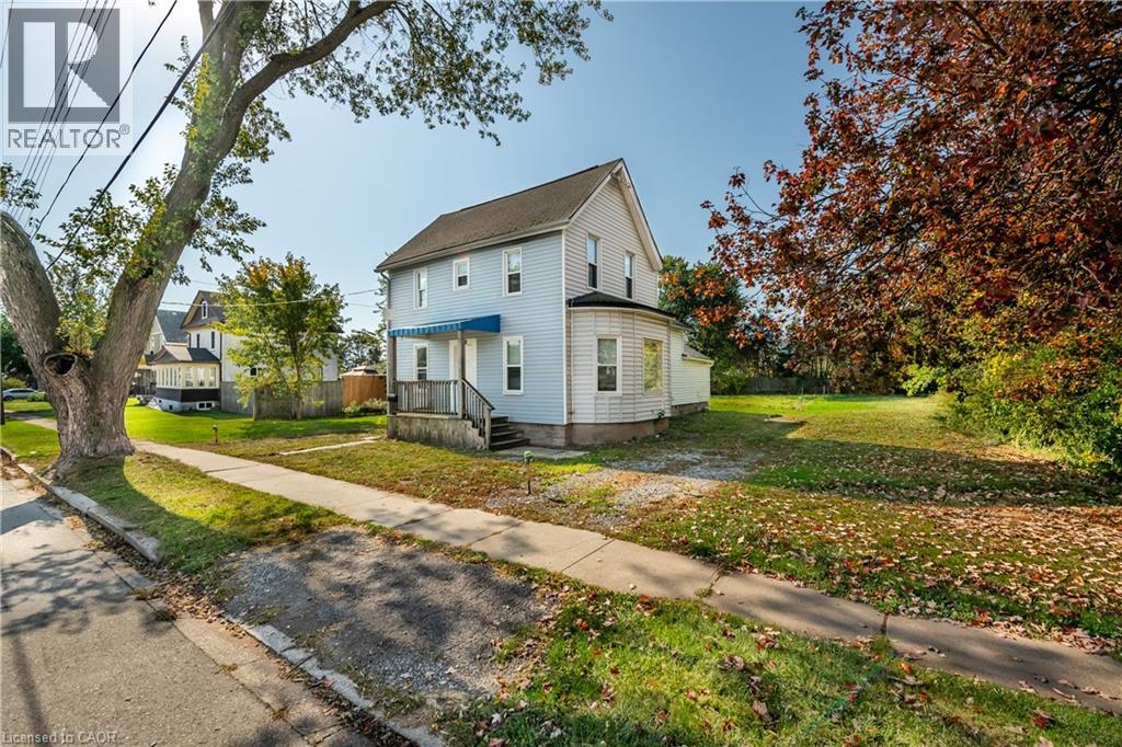 292 Fares Street Property Photo 3
