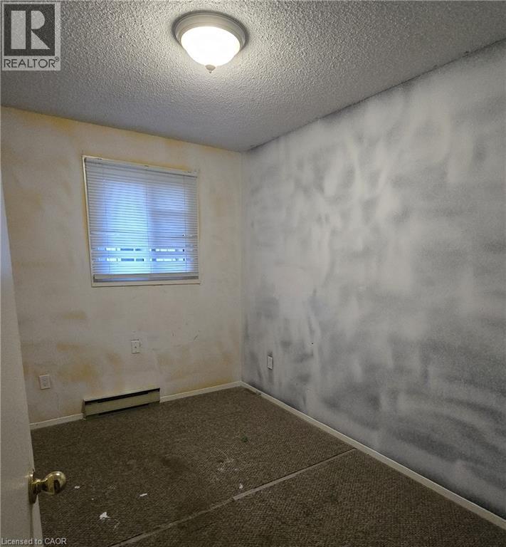 11 Debby Crescent Property Photo 19